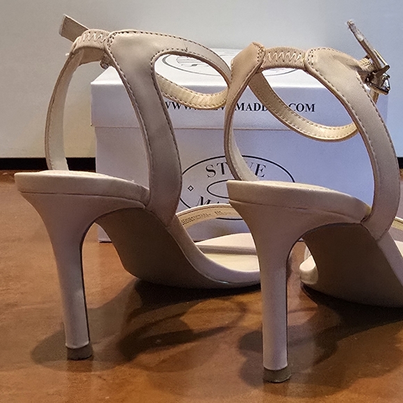 Steve Madden Faith Natural Strappy Heels - Picture 5 of 5